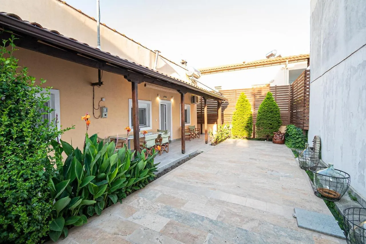 Alley House By Rentalspro Services - Nikiti Halkidiki 펜션 니키티